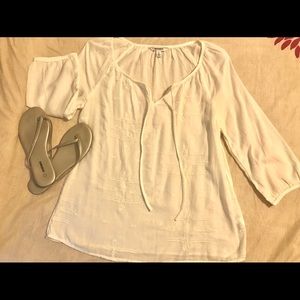 Old Navy top. Available for 3 for $15 Bundle!